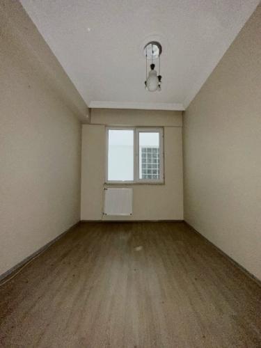 PRM EMLAKTAN RUMELİ EVLERİNDE SATILIK 3+1 DAİRE 125 M2