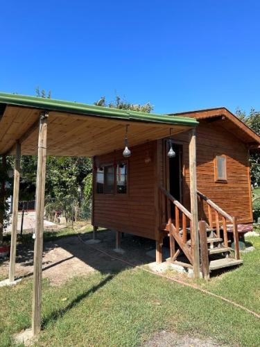 	Çatalca Kabakça’da Havuzlu ve Ahşap Evli Büyük Bahçeli Mülk