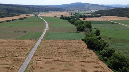 GELİBOLU BAYIRKÖYDE 567 m² ÇAPLI MUVAFAKATLI SATILIK PARSEL