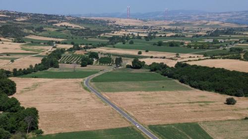 GELİBOLU BAYIRKÖYDE 567 m² ÇAPLI MUVAFAKATLI SATILIK PARSEL