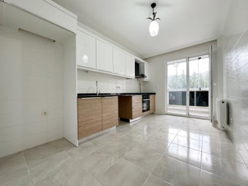 PRM EMLAKTAN YILDIZ EVLERİ SATILIK 3+1 DAİRE 125 M2