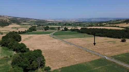 GELİBOLU BAYIRKÖYDE 567 m² ÇAPLI MUVAFAKATLI SATILIK PARSEL