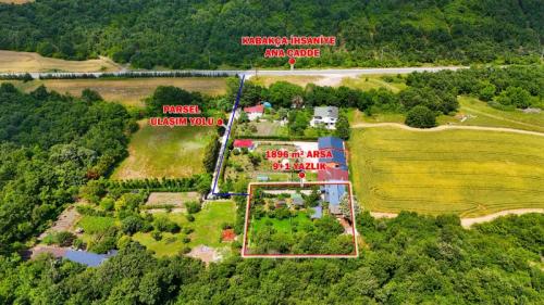 	Çatalca Kabakça’da Havuzlu ve Ahşap Evli Büyük Bahçeli Mülk