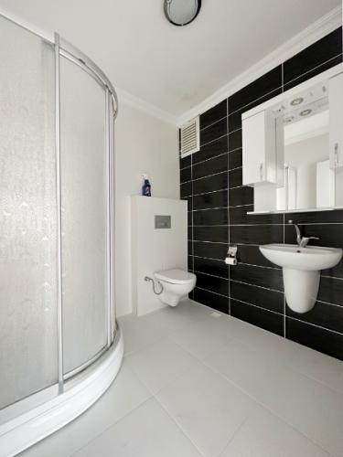 PRM EMLAKTAN YILDIZ EVLERİ SATILIK 3+1 DAİRE 125 M2
