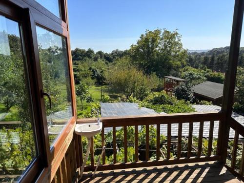 	Çatalca Kabakça’da Havuzlu ve Ahşap Evli Büyük Bahçeli Mülk