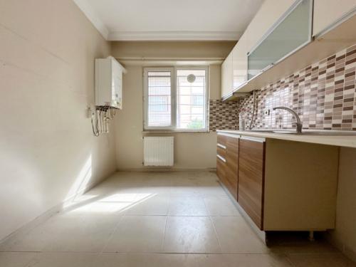 PRM EMLAKTAN RUMELİ EVLERİNDE SATILIK 3+1 DAİRE 125 M2